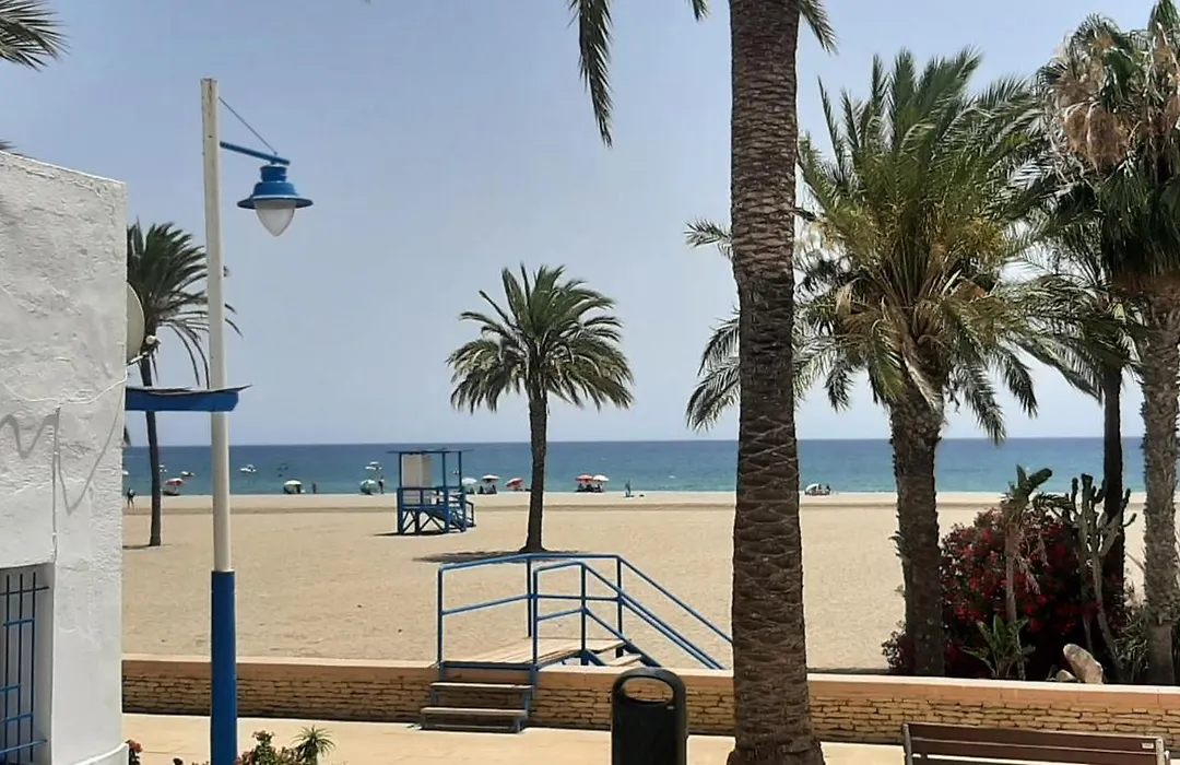 Carboneras, la Mar Divina-1